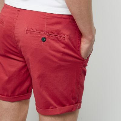 Red slim fit turn up shorts